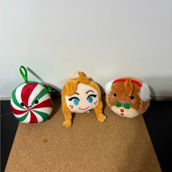 5/$25 
Squishmallows Yu-Gi-OhxHello Kitty Mini Plush 9 Some NWT Christmas - Picture 10 of 14